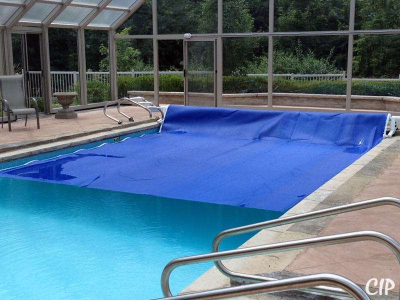 Automatic Swimming Pool Cover - Why It's A Must-Have